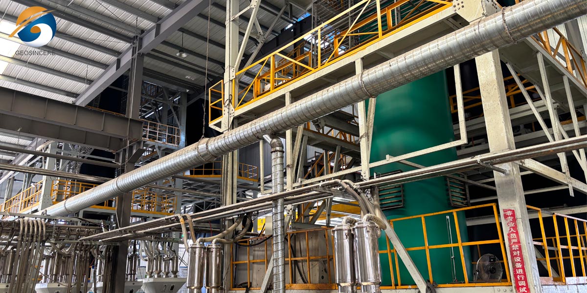 GEOSINCERE Geosynthetics Геомембрана HDPE 1.5 мм GEOSINCERE Geosynthetics Геомембрана HDPE 1.5 мм