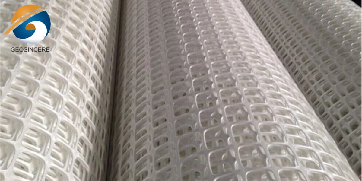 Геосетка ПНД Одноосная Для Подпорных Стен И Дорожного Строительства